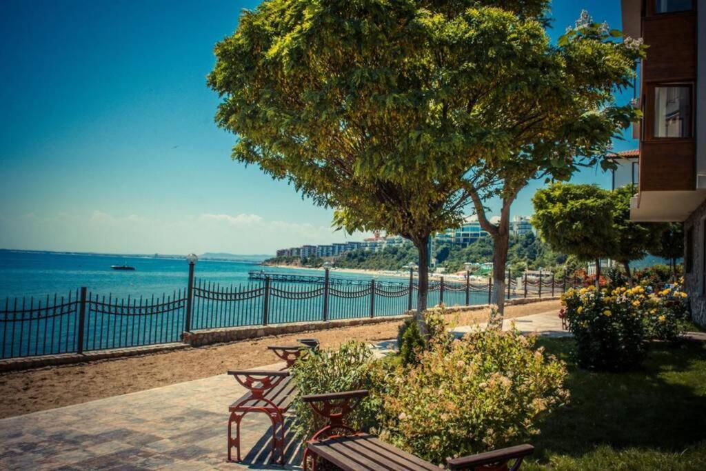 Messambria Fort Beach - Premium Apartments Elenite Dış mekan fotoğraf