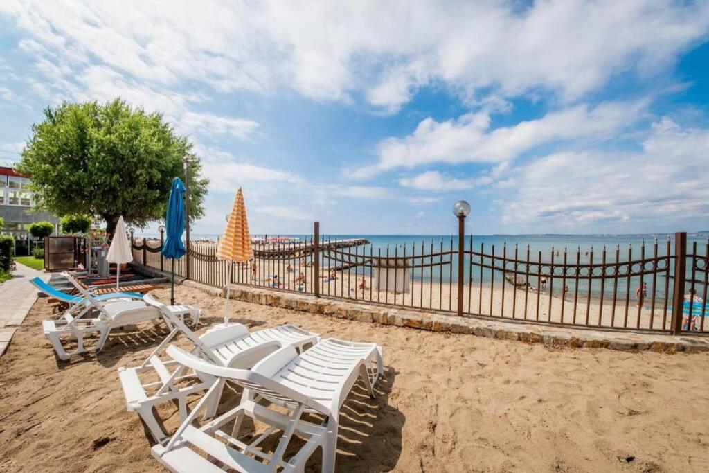 Messambria Fort Beach - Premium Apartments Elenite Dış mekan fotoğraf