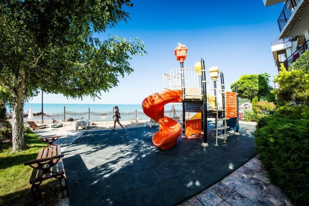 Messambria Fort Beach - Premium Apartments Elenite Dış mekan fotoğraf